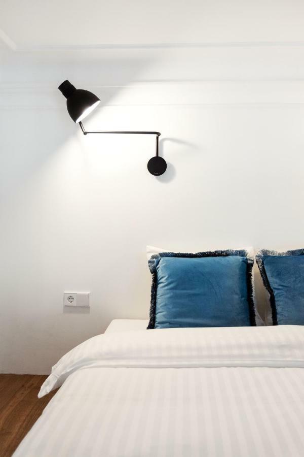 Telegrafas Lofts Centre Of Kaunas By Strazdo Telegrafas Apartment ภายนอก รูปภาพ