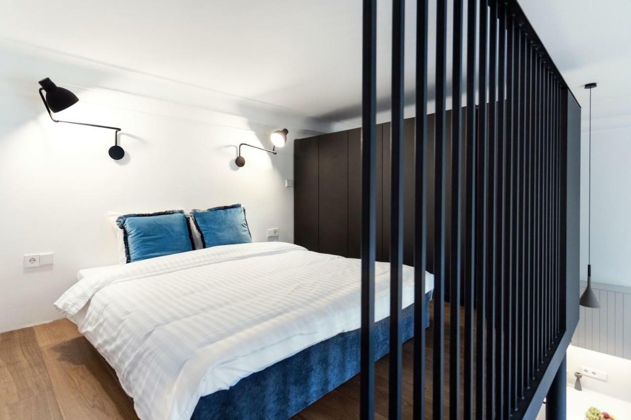 Telegrafas Lofts Centre Of Kaunas By Strazdo Telegrafas Apartment ภายนอก รูปภาพ